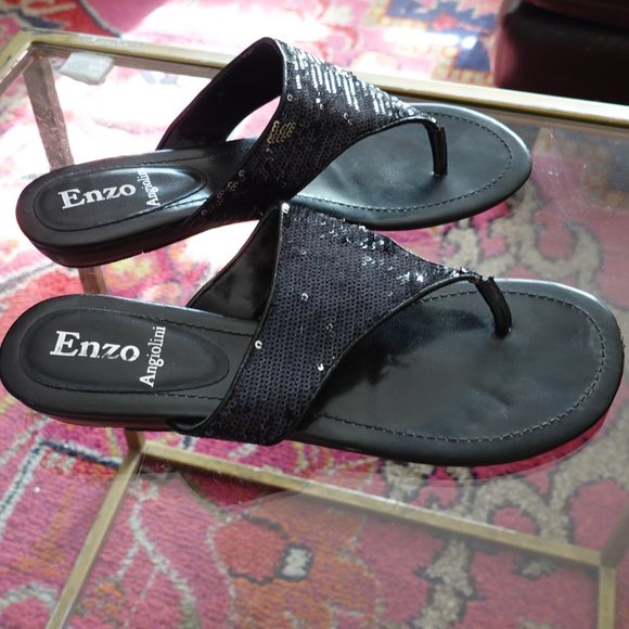 (NWT) Enzo Angiolini Patent Blk/Silver Reversible Sequin Low Wedge 8.5M - Picture 2 of 14